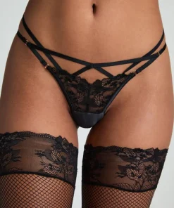 Amari Thong - Black