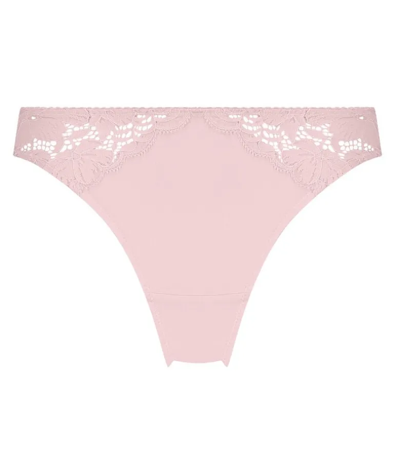 Andrea Thong - Pink