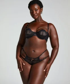 Belladonna Brazilian - Black