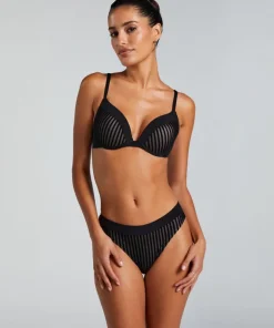 Brazilian Pia - Black