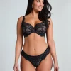 Daisy Thong - Black