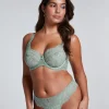 Daisy Thong - Green