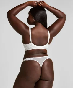 Daisy Thong - White