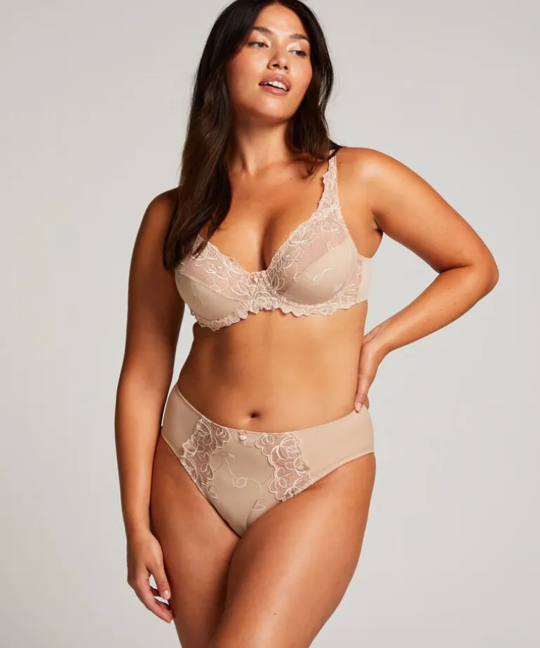 Diva Non-Padded Underwired Bra - Beige