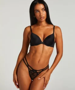 Irina Thong - Black