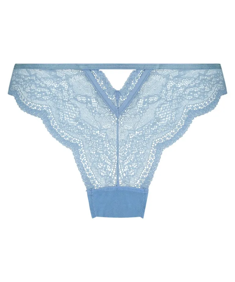 Isabelle Cheekini - Blue