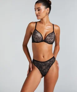 Lea Padded Underwired Push-Up Bra - Black