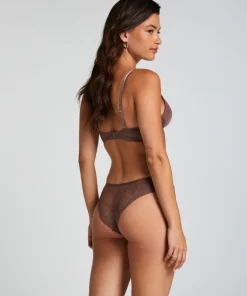 Leonie Brazilian - Brown