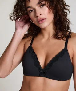 Lola Padded Non-Wired Bra - Black