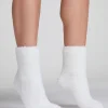 1 pair of knitted socks - White