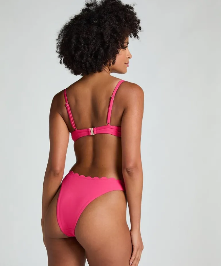 Scallop High-Leg Bikini Bottoms - Pink