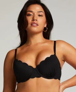 Scallop Padded Underwired Bikini Top - Black
