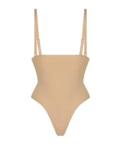Seamless Enhancing High Waisted Thong - Beige