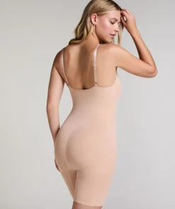 Seamless Enhancing Thigh Slimmer - Beige