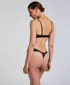 Sia Padded Underwired push-up Bra - Black