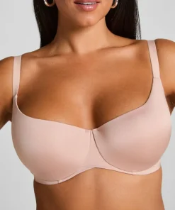 Smooth Padded Underwired Bra - Beige