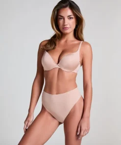 Smooth Padded Underwired Push-Up Bra - Beige
