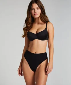 Smooth Padded Underwired Bra - Black