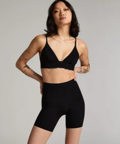 Smooth Triangle Bralette - Black